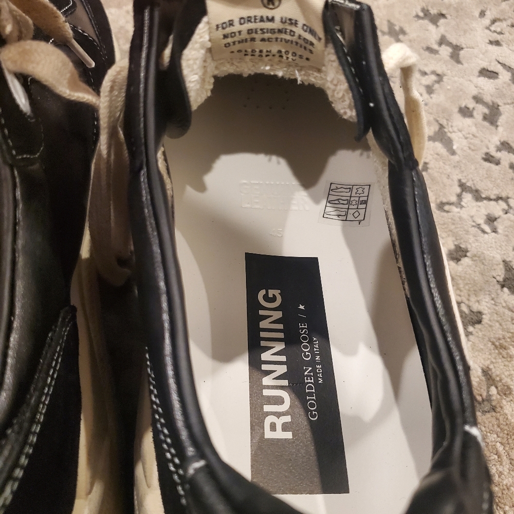 Golden Goose Running Sole in Black Nappa and Suede with White Star - Picture 9 of 11